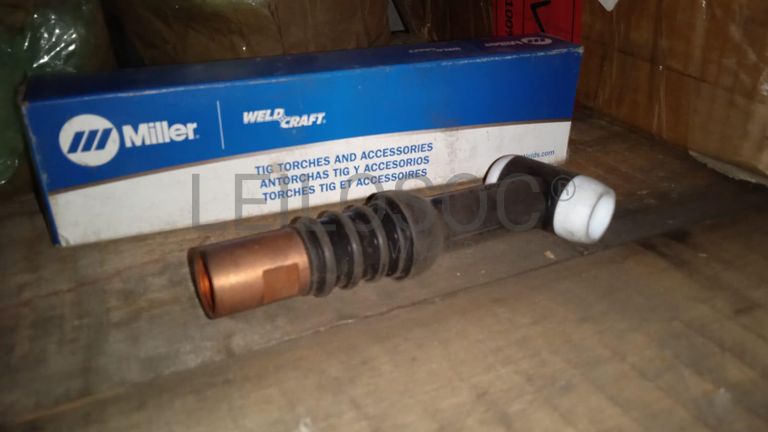 Diversos + Diversos + Gerador + Diversos + Diversos + Diversos + Diversos + Diversos + Máquina de lichar + Cimento cola + Contentor de 40P ·