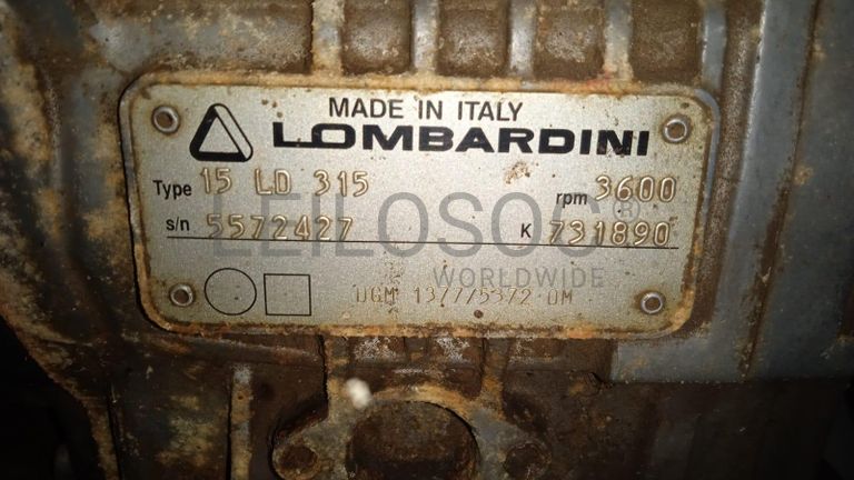 Máquina para fazer rosca + Diversos + Bomba de água + Motores + Diversos + Diversos + Bombas de água + Diversos + Diversos + Compressor de ar + Compressor de ar + Compactadora Turner Morris + Compressor de ar + Compressor Oceanos + Contentor de 40P ·