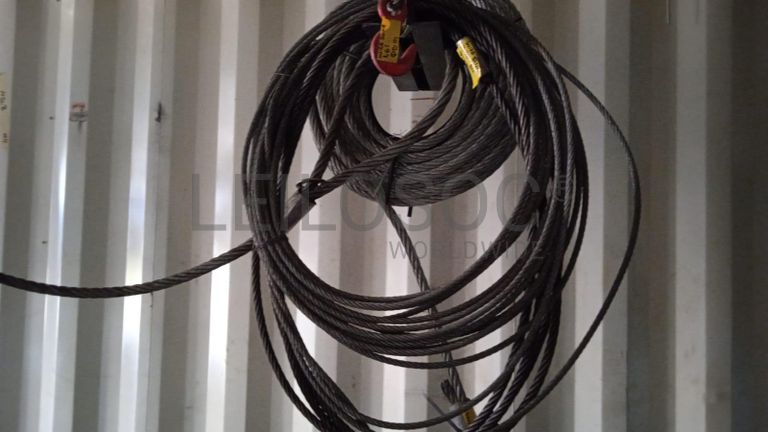 Diversos + Cabos de aço + Cabos de aço + Cabos de aço + Cabos de aço + Cabos de aço + Cabos de aço + Cabos de aço + Diversos + Cabos de aço + Cabos de aço + Contentor de 40P ·