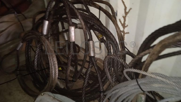 Diversos + Cabos de aço + Cabos de aço + Cabos de aço + Cabos de aço + Cabos de aço + Cabos de aço + Cabos de aço + Diversos + Cabos de aço + Cabos de aço + Contentor de 40P ·