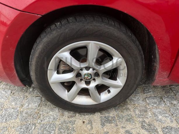 Alfa Romeo Mito 1.3 Multijet · Ano 2011