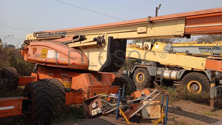 JLG 1250AJP ·