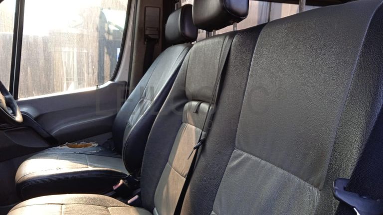 Volkswagen Crafter ·