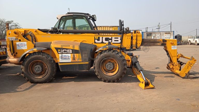 JCB 540-170 ·