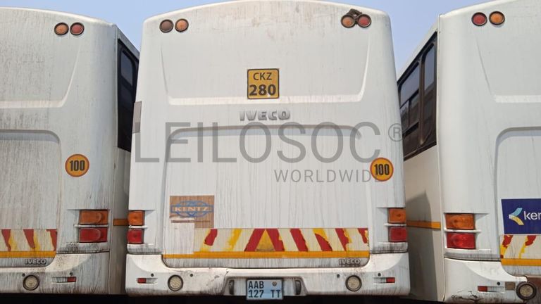 Iveco 180-E-28 ·