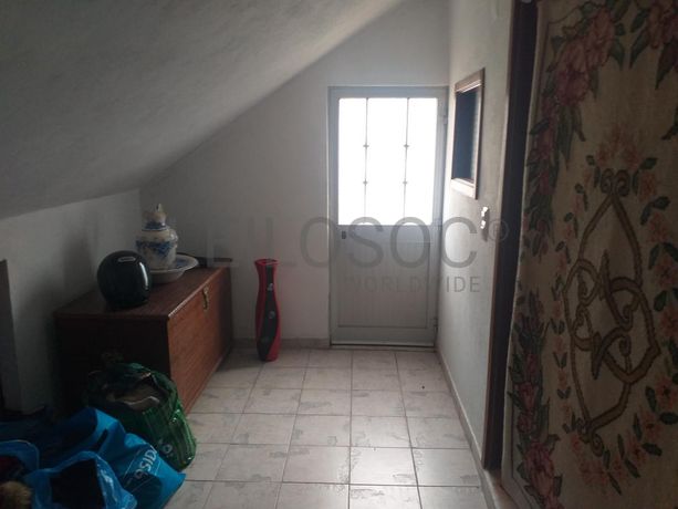 Moradia V3 · Tabuaço