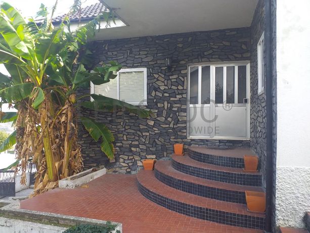 Moradia V3 · Tabuaço