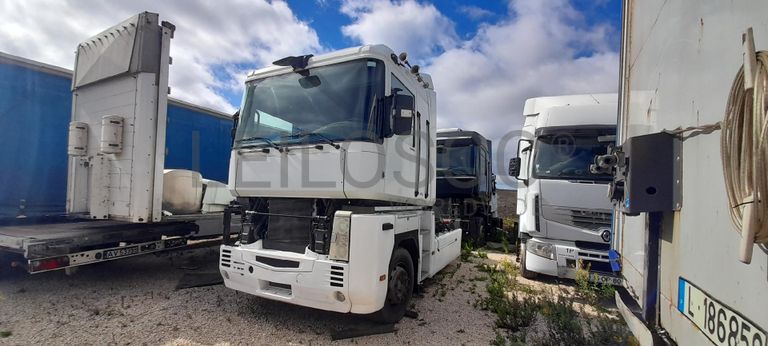 Renault Magnum 460 dxi