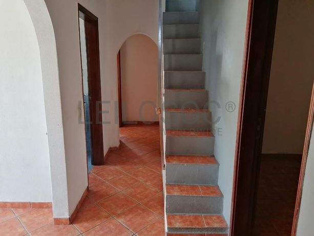 Moradia V3 c/ 2 Lugares de Garagem · Charneca da Caparica, Almada