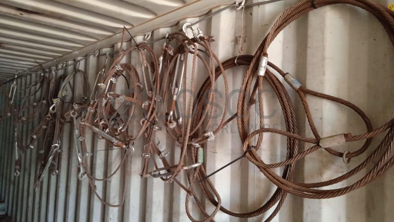 Diversos + Diversos + Guinchos + Diversos + Diversos + Contentor de 40P ·