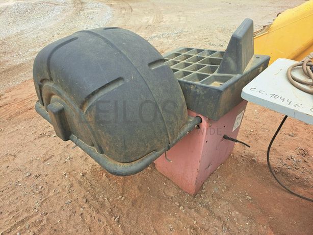 MAQ. DE CALIBRAR PNEUS · Viana