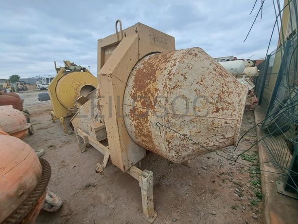 EDIL PENTA 750 Lts · Viana