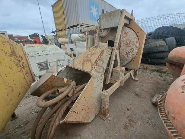 EDIL PENTA 750 Lts · Viana