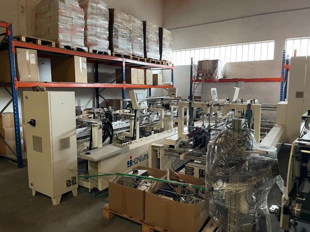 Máquina Coladora para Caixas Papel