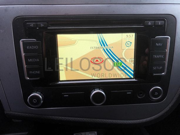 Seat Leon 1.6TDI · Ano 2011