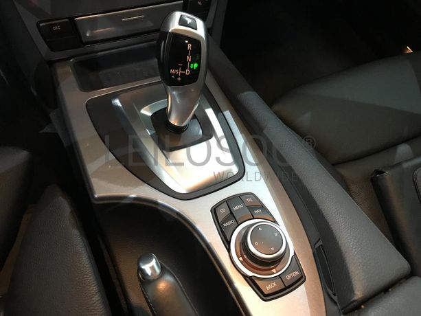 BMW 525 3.0i · Ano 2009