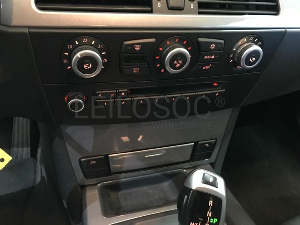 BMW 525 3.0i · Ano 2009