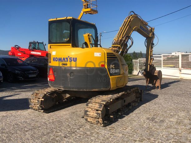 Mini Giratória Komatsu PC88MR-8 ·