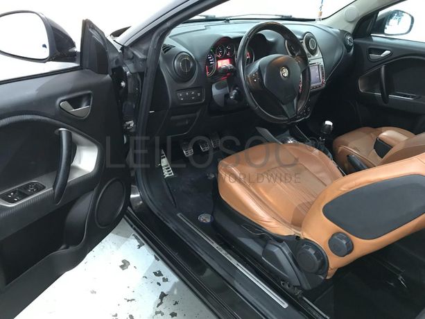 Alfa Romeo Mito 1.3 Multijet · Ano 2012