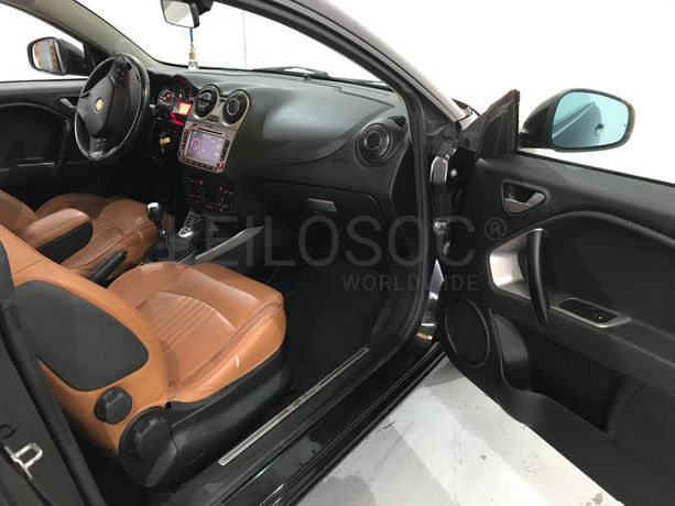 Alfa Romeo Mito 1.3 Multijet · Ano 2012