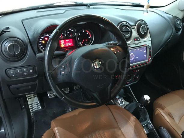 Alfa Romeo Mito 1.3 Multijet · Ano 2012