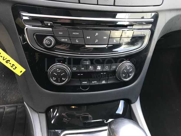 Peugeot 508 SW 1.6 BlueHDI · Ano 2015