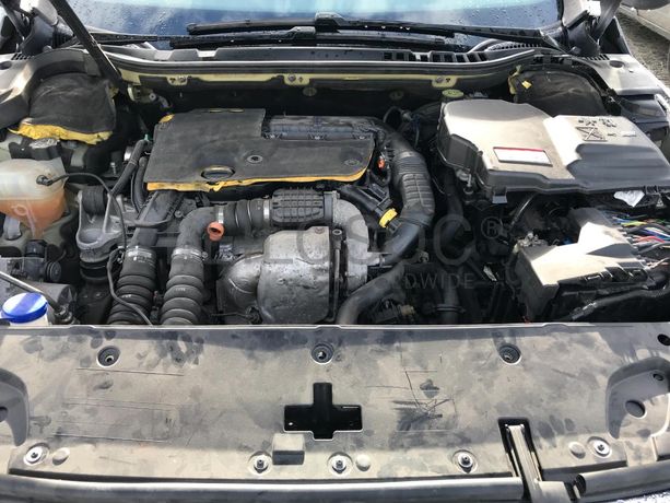 Peugeot 508 SW 1.6 BlueHDI · Ano 2015