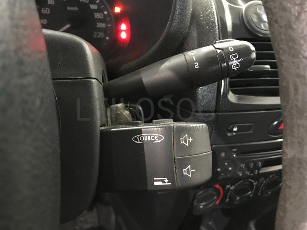 Renault Clio 1.5DCI · Ano 2008