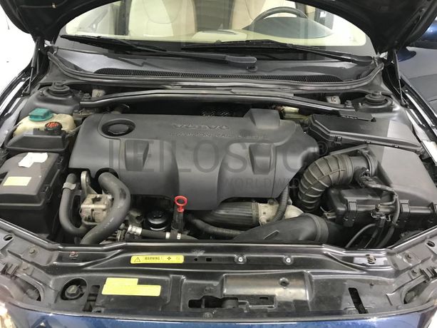 Volvo S60 D5 2.4D · Ano 2003