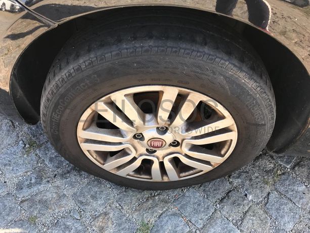 Fiat Punto 1.2 · Ano 2016