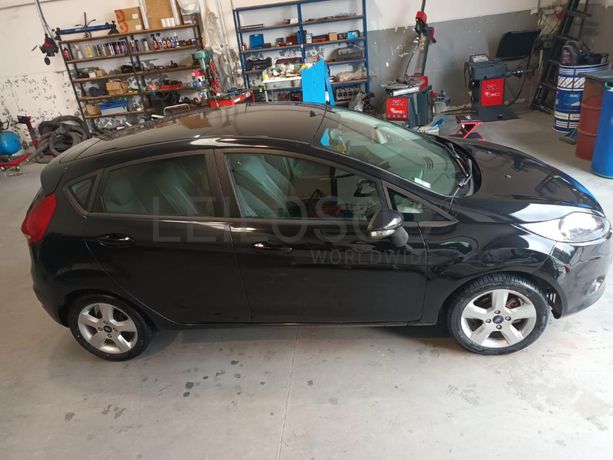 Ford Fiesta 1.4 TDCi · Ano 2009