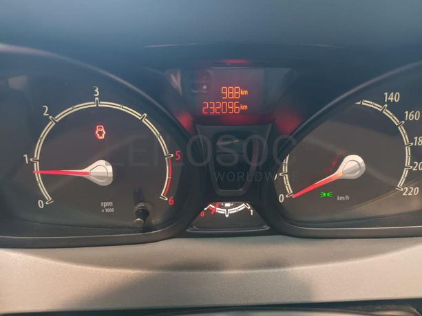 Ford Fiesta 1.4 TDCi · Ano 2009