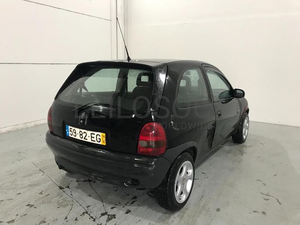 Opel Corsa 1.5TD · Ano 1994