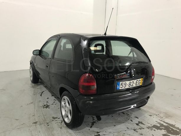 Opel Corsa 1.5TD · Ano 1994