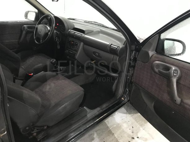 Opel Corsa 1.5TD · Ano 1994