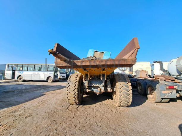 Dumper (30T) KOMATSU HM300-1 · Viana