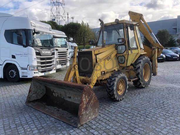 Retroescavadora CAT 428-II 4x4