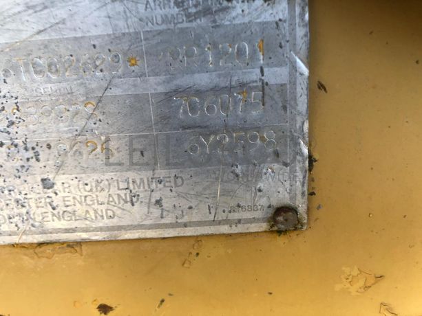 Retroescavadora CAT 428-II 4x4