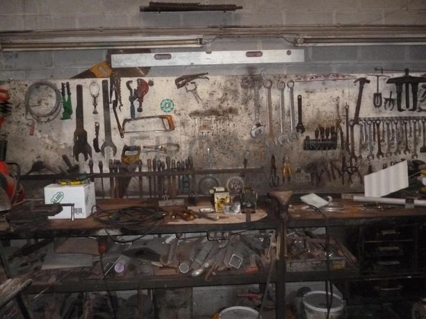 Estabelecimento Comercial · Transformação, reciclagem e refinação de alumínios e outros resíduos · Viana do Castelo