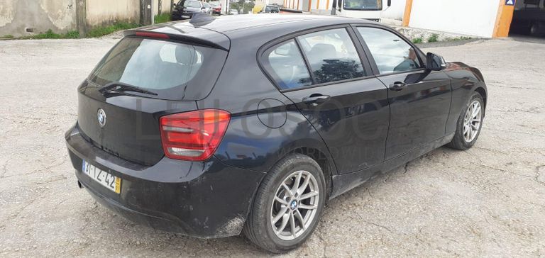 BMW 116D · Ano 2015
