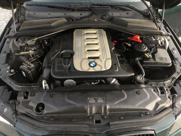 BMW 525D Touring · Ano 2005