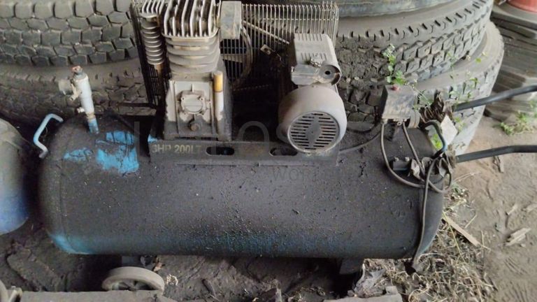 Diversos + Diversos + Grampos + Diversos + Diversos + Diversos + Electrodos + Diversos + Diversos + Diversos + Diversos + Diversos + Fitas + Diversos + Diversos + Máquinas Rebarbadora + Diversos + Pregos 50×2.50mm + Diversos + Cintas + Cintas + Cintas + Cintas + Cintas + Mangueiras para maçarico + Cintos de Segurança + Diversos + Diversos + Porcas + Porcas + Diversos + Pregos + Parafusos + Material Hospitalar + Diversos + Cordas + Diversos + Material para Soldadura + Material para Instalacao electrica + Diversos + Spray Q20 + Braçadeiras + Rolos de rede + Cerca de Segurança + Cabo flexível + Abaraçadeiras + Materia para soldadura + Abraçadeiras + Diversos + Bombas de água + Diversos + Compressor + Contentor de 40P ·