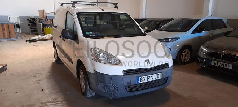 Peugeot Partner · Ano 2015