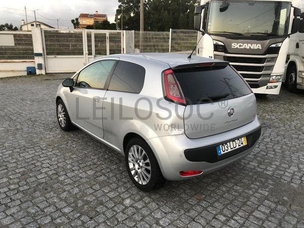 Fiat Punto Van 199 · Ano 2010