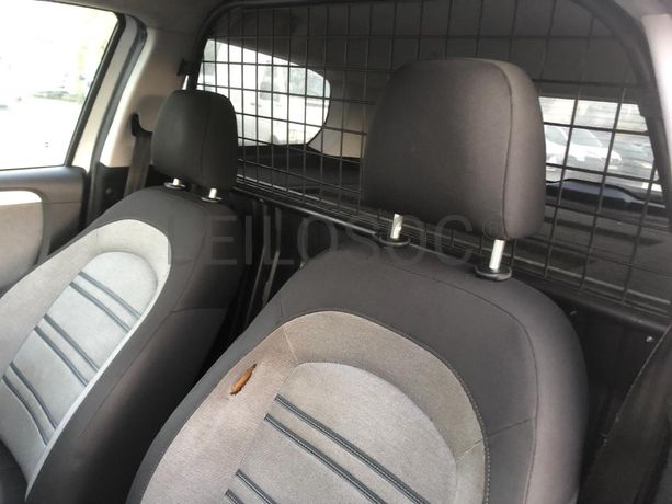 Fiat Punto Van 199 · Ano 2010