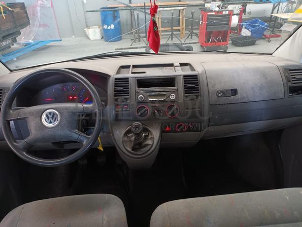 Volkswagen Transporter T5 1.9 TDI · Ano 2004