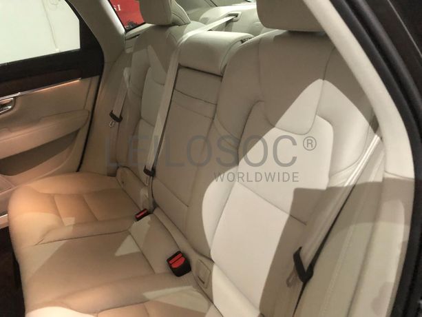 Volvo S90 · Ano 2021