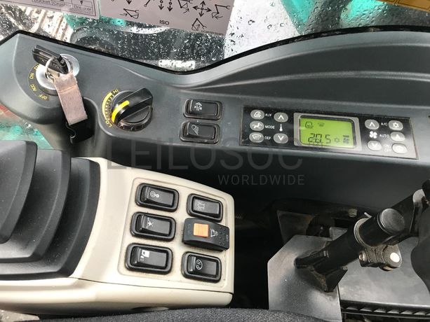 Giratória Rastos Kobelco