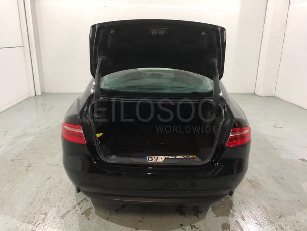 Jaguar XE 2.0 · Ano 2016