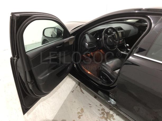 Jaguar XE 2.0 · Ano 2016